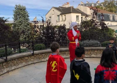 A Kidays host with children at a birthday party